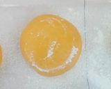 Foto langkah ke 9 dari resep Donat Labu Kuning.