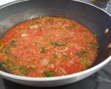 Foto del paso 7 de la receta Conejo en salsa de tomate con hierbas aromáticas