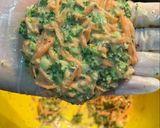 รูปขั้นตอนการทำที่ 6 ของ Brokoli Mücver บล๊อคโคลี มุชชเว้ (Broccoli hash browns) ทอดมันผักตุรกี(คิดเองนะว่ามันคือทอดมัน)