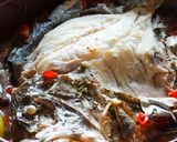 Foto del passaggio 5 della ricetta Pesce San Pietro al Vapore alla Mediterranea