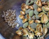 A picture of step 1 of Green Almonds and Mango Salad.