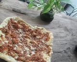 Foto langkah ke 10 dari resep Homemade Pizza 💞👍 (manfaatin mozzarella KW).