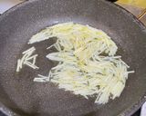 滑蛋鮮菇的食譜步驟1照片