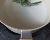 Foto langkah ke 1 dari resep Bubur singkong.