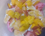 Foto del paso 3 de la receta: Col dorado, frutas y verduras y medallones de merluza