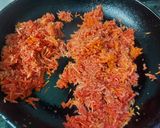 A picture of step 2 of Creamy Carrot Pudding / Kheer.