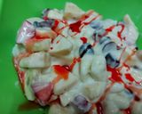 A picture of step 4 of Creamy fruit chaat..