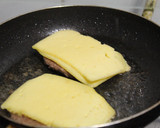 Foto del paso 1 de la receta: Hamburguesa con queso derretido