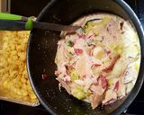 A picture of step 5 of Chicken and Leek pasta bake.