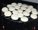 Foto del paso 12 de la receta: Galletitas de maizena