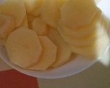 A picture of step 1 of Potato Pakoray.