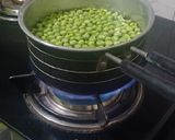 A picture of step 1 of Matar cutlet.
