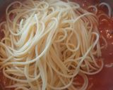 Pas rețetă Spaghetti cu creveți și sos de roșii 5 fotografie