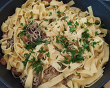 Foto del paso 3 de la receta: Tallarines con gambas, gulas y mejillones