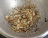 ஹைதராபாத் ஸ்டைல் முட்டை கிரேவி(hydrebad style egg gravy recipe in tamil) ரெசிபி ஸ்டேப் 3 புகைப்படம்