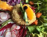 Foto del paso 8 de la receta: Ensalada de quinoa con naranja y guacamole