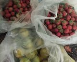 Foto langkah ke 1 dari resep Selai Strawberry Homemade.