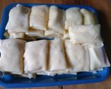 Foto langkah ke 4 dari resep Risol Mayo isi sossis dan telur.