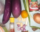 Foto langkah ke 1 dari resep Sarden Terong Balado.
