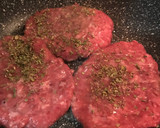 Foto del paso 1 de la receta: Hamburguesa de pepinillos 🍔