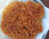 A picture of step 1 of Ginger Chicken with Crispy Noodles & Garlic Rice.