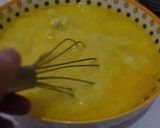 Foto langkah ke 4 dari resep Banana Muffin dengan Yoghurt (Tanpa Mixer).