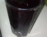 A picture of step 3 of Zobo drink.