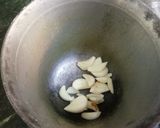 A picture of step 3 of Daal Bukhara.