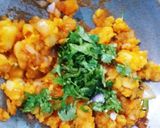 கோதுமை ஆலூ   பராட்டா ரெசிபி ஸ்டேப் 3 புகைப்படம்