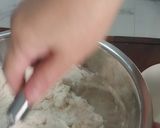 Foto langkah ke 2 dari resep Donat Gunting Buah Naga.