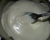 White chocolate coated strawberry recipe step 2 photo
