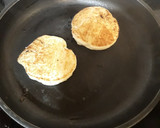 Foto del paso 2 de la receta: Dorayaki de embutido sin huevo