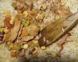 Tonhalas zõldsèges bulguros rizses olìvabogyós egytàlètel 🐟🥕🌶🌽🫘🫑🍛 recept fázis 3 fotója
