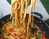 A picture of step 6 of Stir Fry Sphagetti pasta.