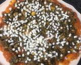 A picture of step 4 of Cheese paratha with lots of spinach.