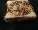A picture of step 6 of Aloo Tikki Tawa Sandwich.