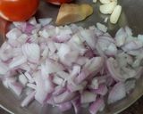 A picture of step 4 of Bharva masala tinda.