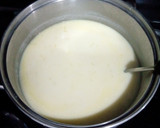 Foto langkah ke 3 dari resep Sup Krim Ayam Jamur.