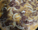 Foto del paso 4 de la receta: Tortilla francesa de morcilla y cebolla