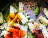 A picture of step 2 of Sponge gourd Masala.