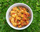 Foto langkah ke 5 dari resep Tuna Petir Daun Jeruk.