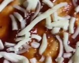 A picture of step 3 of Chicken Franks pizza 🍮🍕🍕🍕.