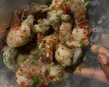 A picture of step 3 of Thai style King prawns 🍤.