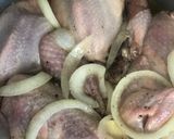 Une image de l'étape 1 de Cailles rôtis au four.
