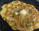 बटर रोस्टेड ब्रेड, अंडा आॅमलेट (anda omelette recipe in marathi) रेसिपी स्टेप 4 फोटो