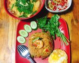 รูปขั้นตอนการทำที่ 5 ของ ข้าวผัดต้มยำกุ้ง+ไข่น้ำ+น้ำปลาพริก