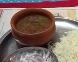 A picture of step 3 of Kali Malka daal with rice.