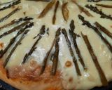 Foto del paso 6 de la receta: Pizza con espárragos