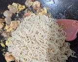 Foto langkah ke 6 dari resep Nasi Goreng Mawut.
