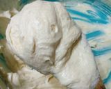 A picture of step 3 of Melting moments cookies.